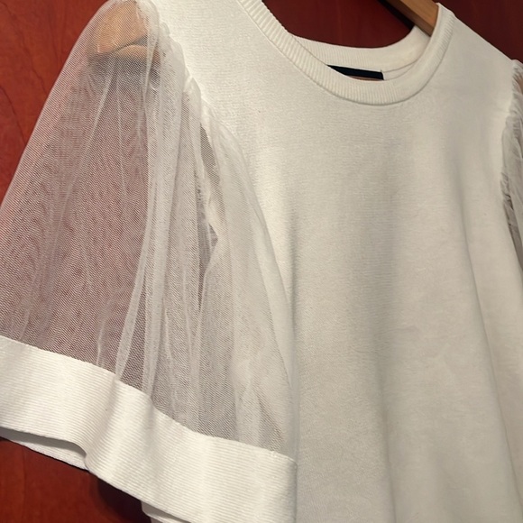 Salo la fille white flutter sleeve top sz L Women - Picture 5 of 9
